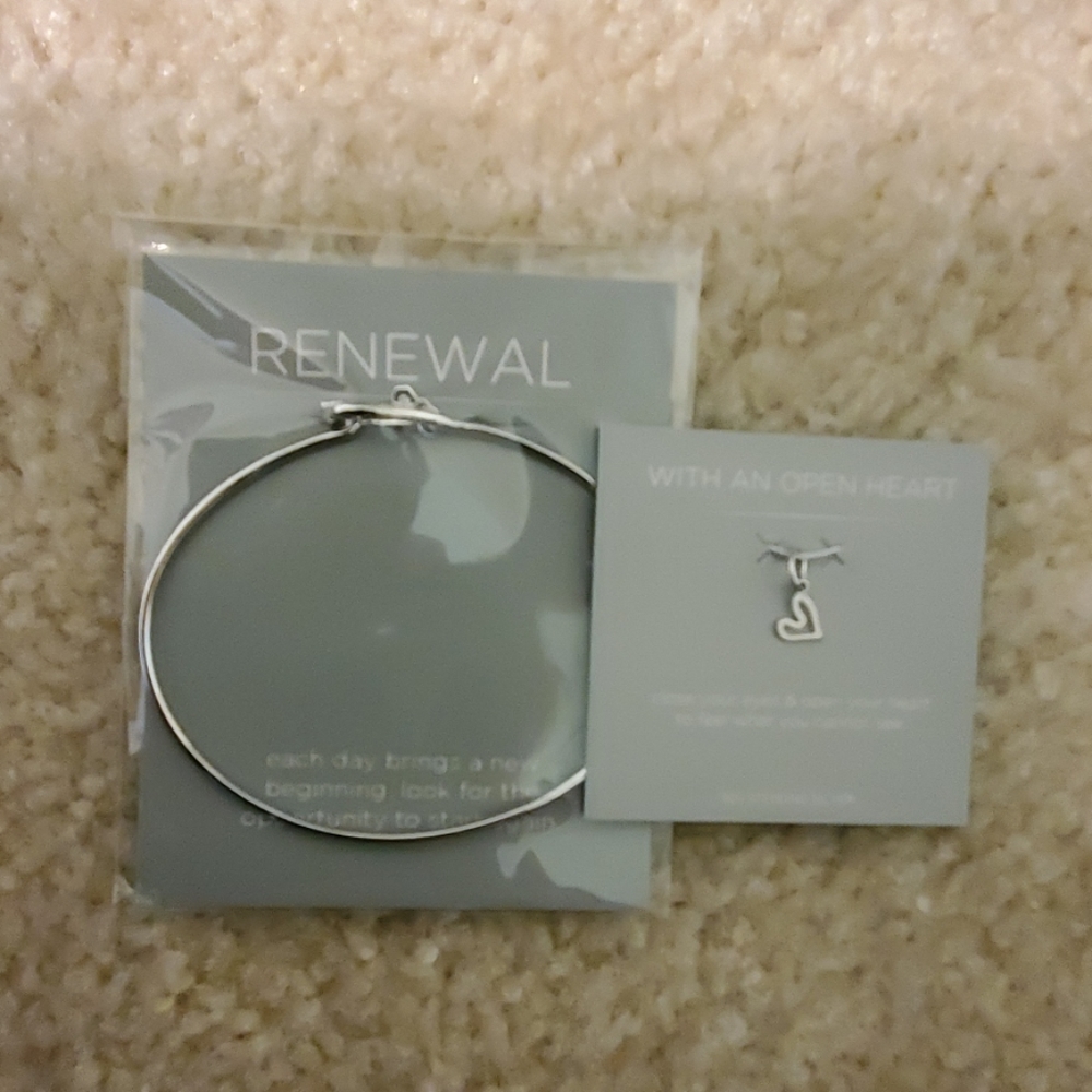 Origami Owl Braclet and Heart Charm